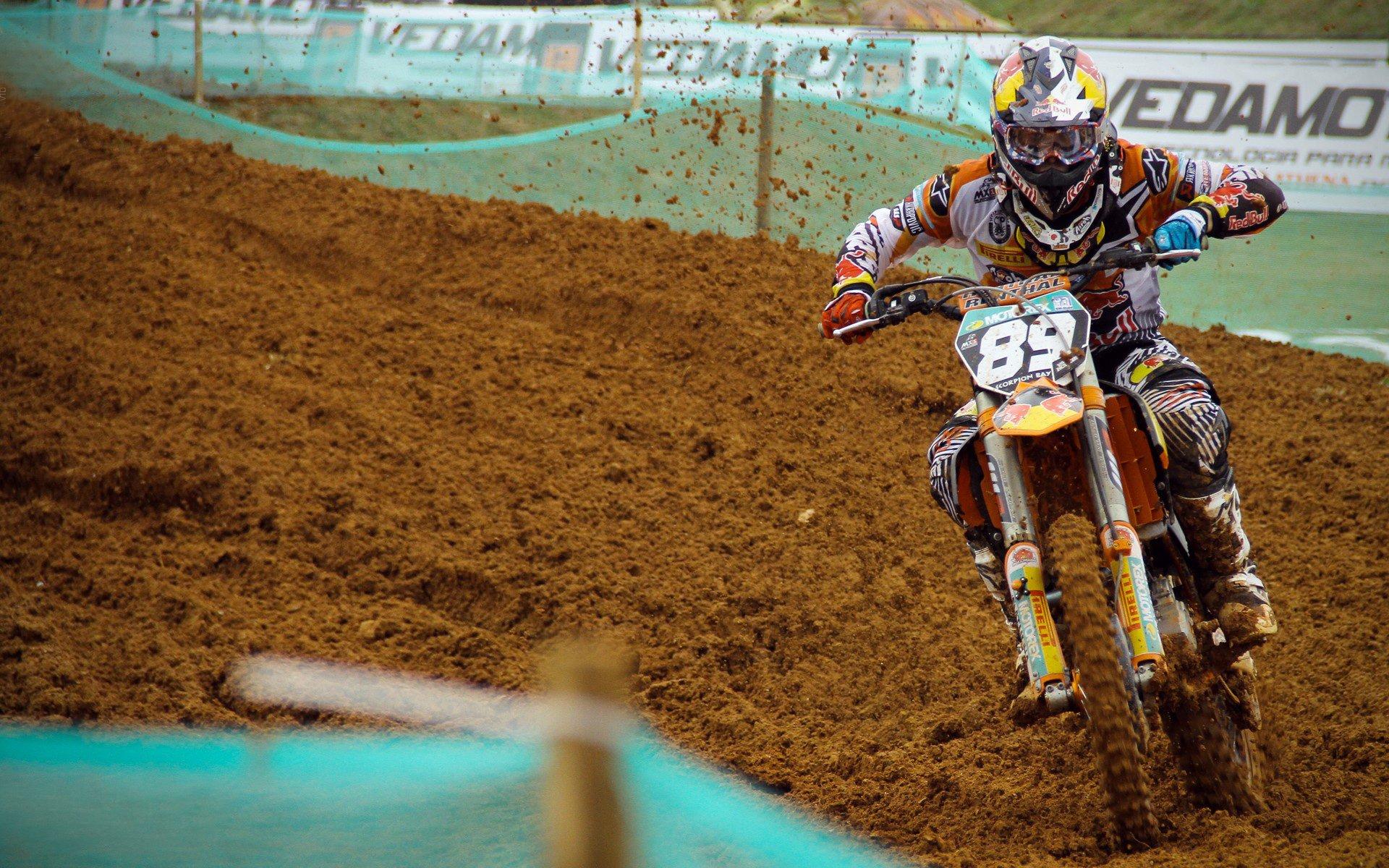 体育公益携手前行,足球明星助力乡村儿童体育梦想